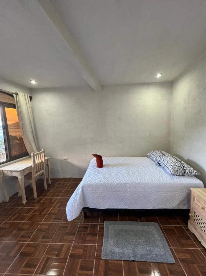 Hotel Berena San Marcos La Laguna Buitenkant foto
